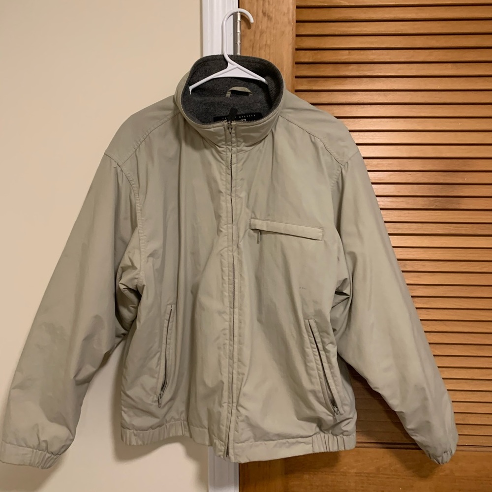 Men’s Eddie Bauer jacket
